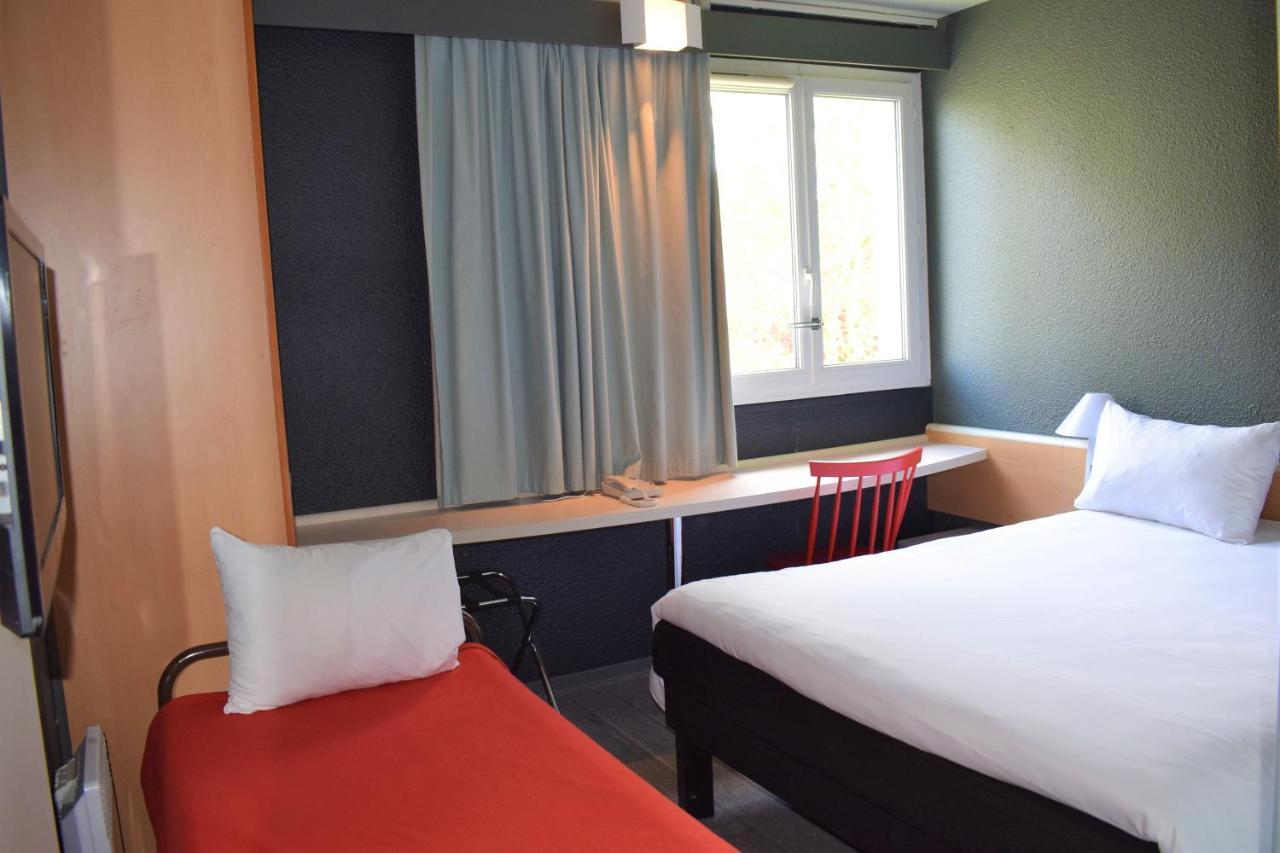 Hotel Ibis Chartres Ouest Luce Exterior foto