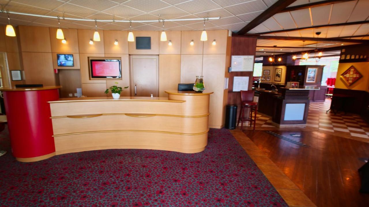 Hotel Ibis Chartres Ouest Luce Exterior foto
