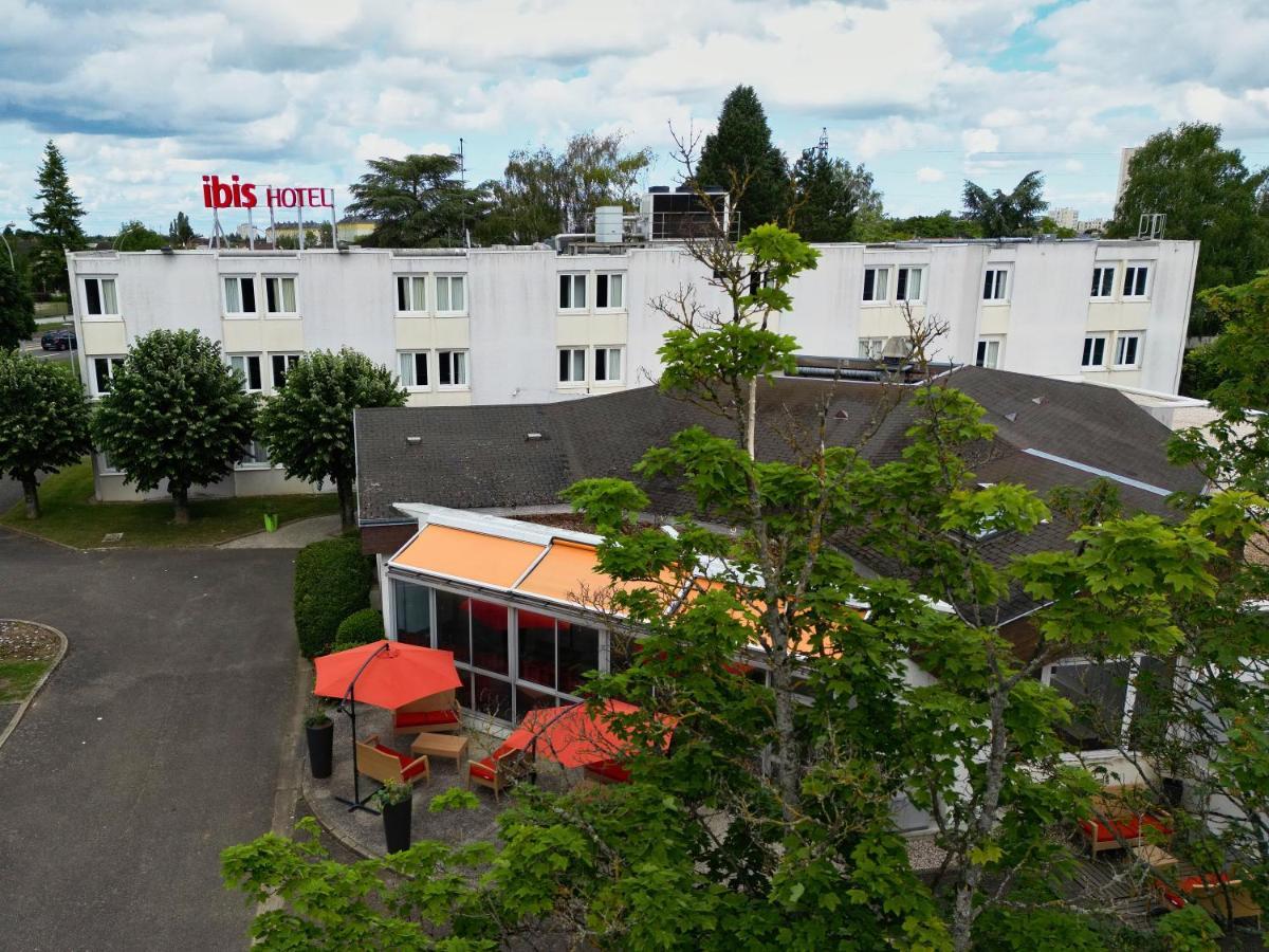 Hotel Ibis Chartres Ouest Luce Exterior foto