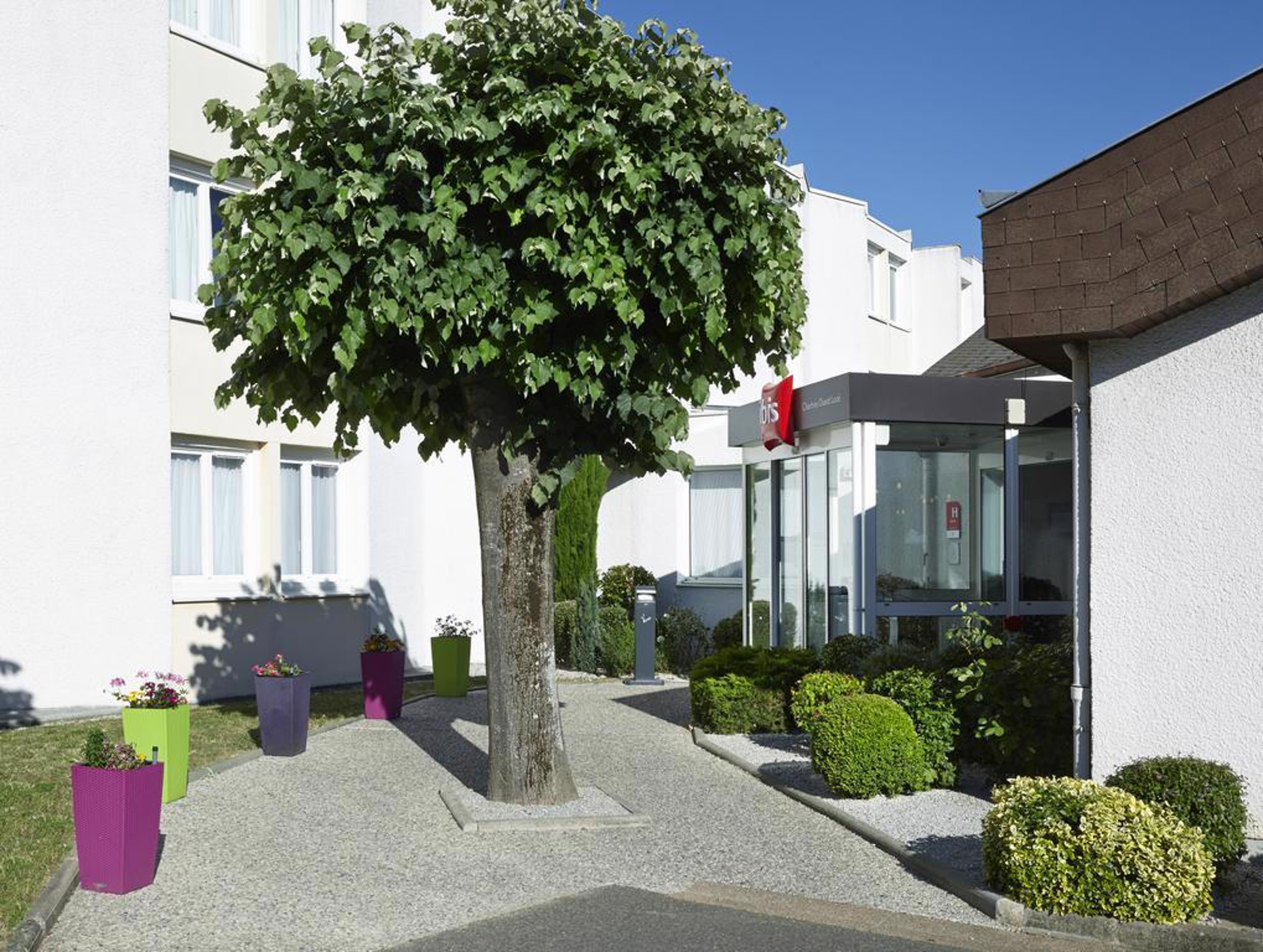 Hotel Ibis Chartres Ouest Luce Exterior foto